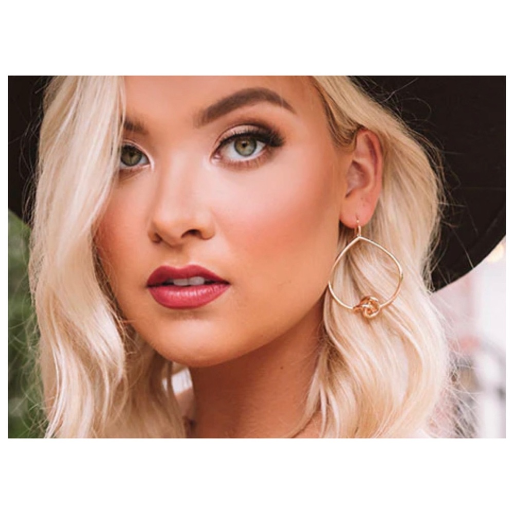 Kendra Scott • Rose Gold Earrings - Picture 2 of 3